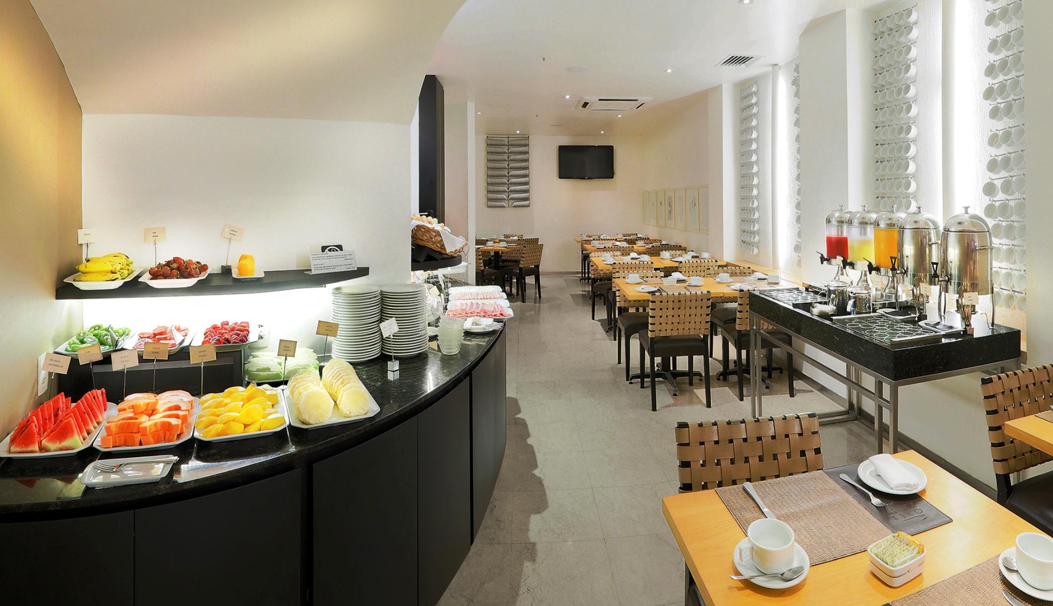 Orla Copacabana 4*