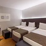 Orla Copacabana Hotel