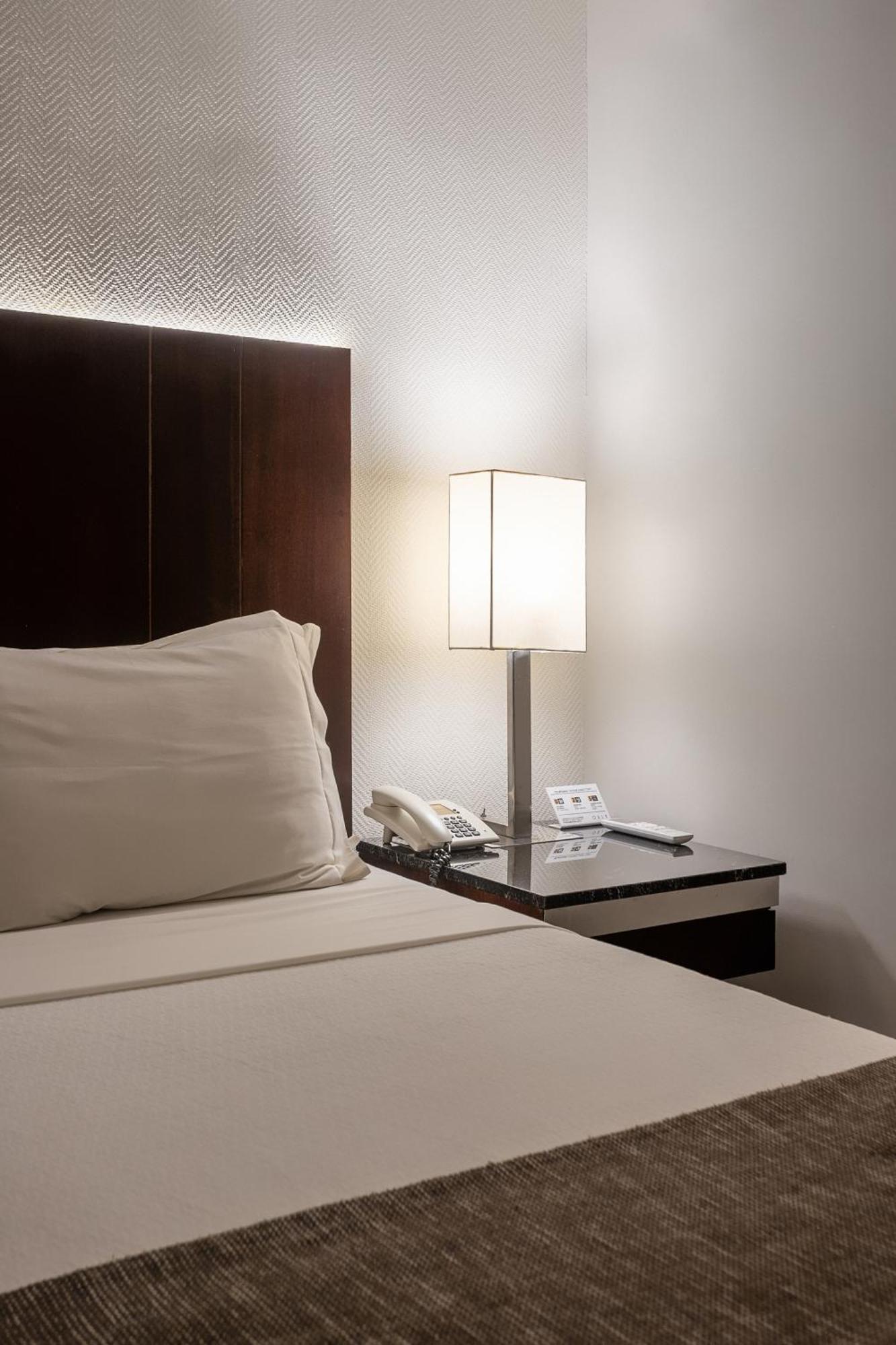Orla Copacabana Hotel 4*